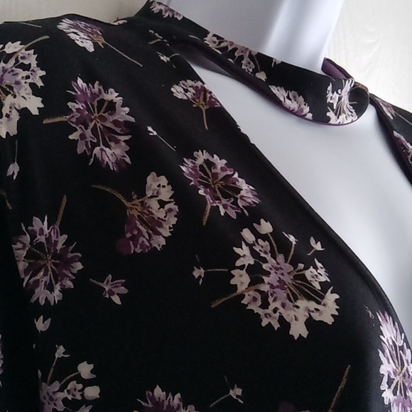 ⭐️ Host Pick ⭐️Dex | Stylish Multicolor Reversible Dress - Picture 8 of 14